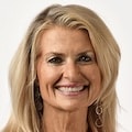 Donna Porada-Kitch Headshot